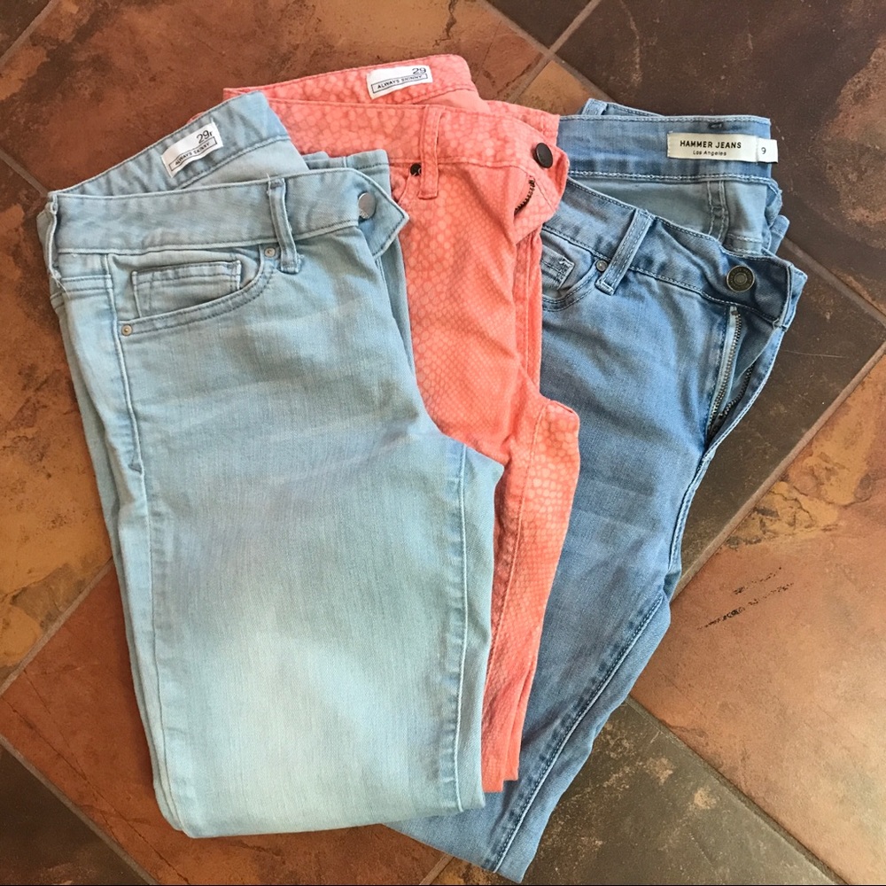 3 Pak of Skinny Jeans Excellent Condition